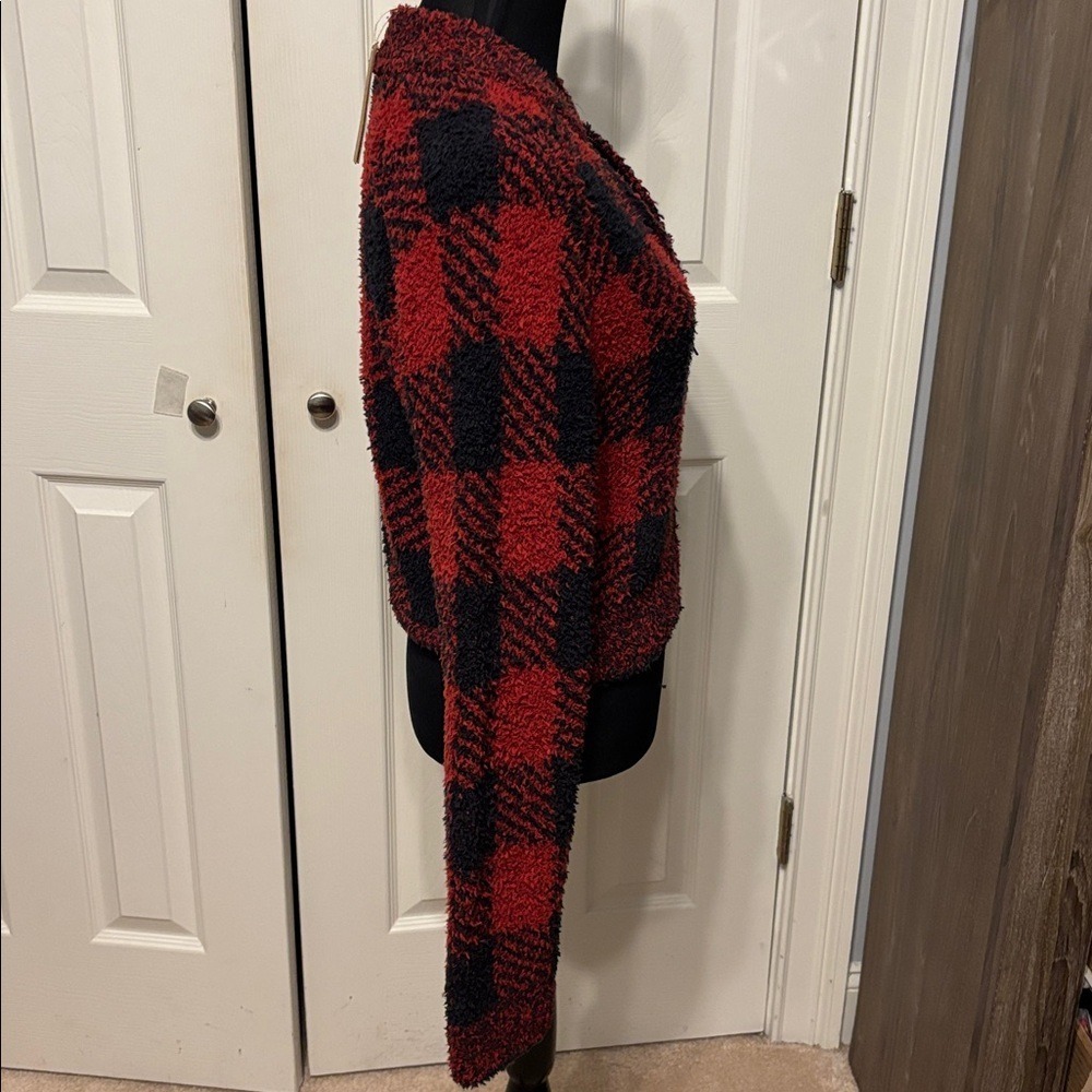 SKIMS Red and Black Plaid Zip-Up Cozy Jacket - Picture 5 of 10